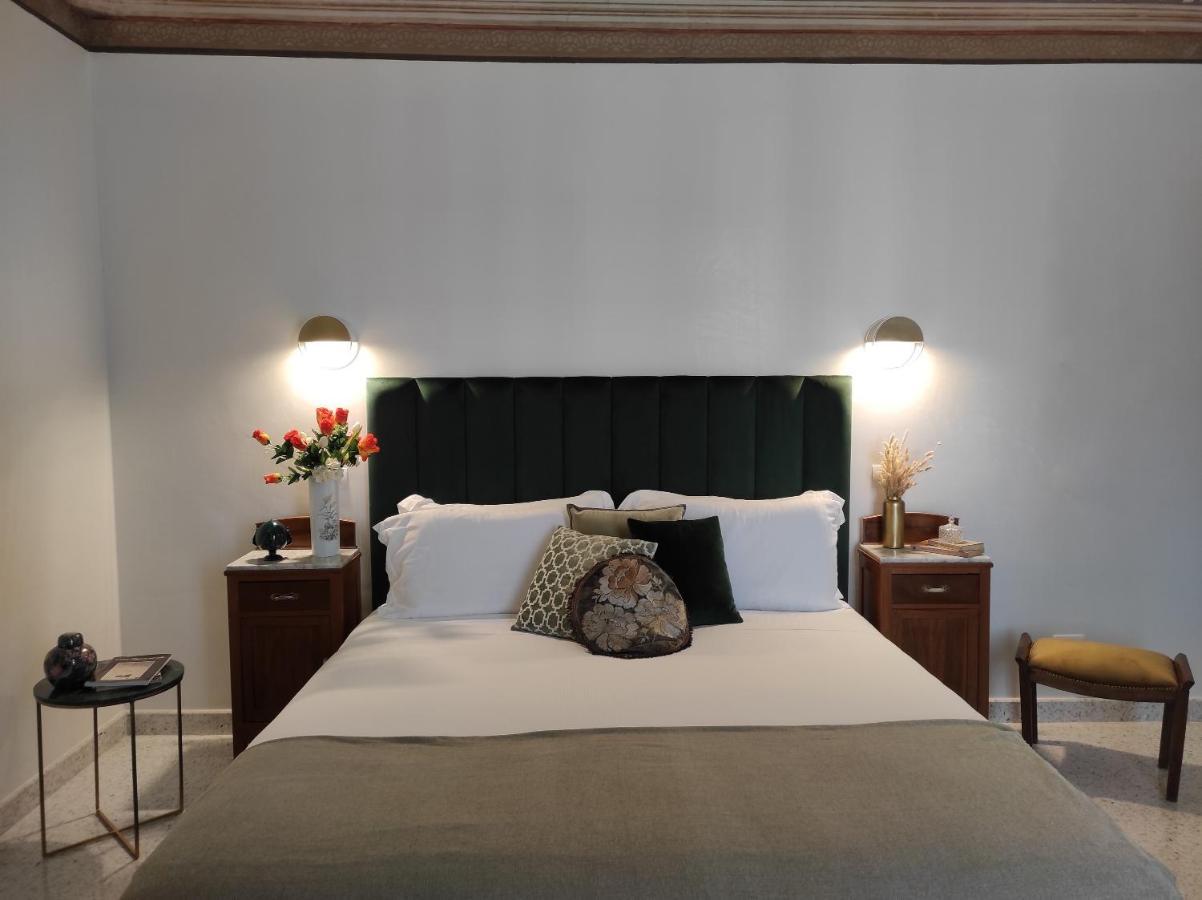 1940 Luxury Accommodations By Wonderful Italy أوستوني المظهر الخارجي الصورة